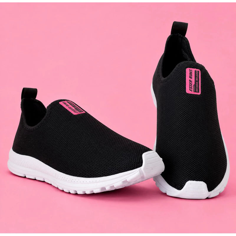 Tênis Ortopédico Feminino FlexFit™ modelo meia conforto detalhe do cabedal