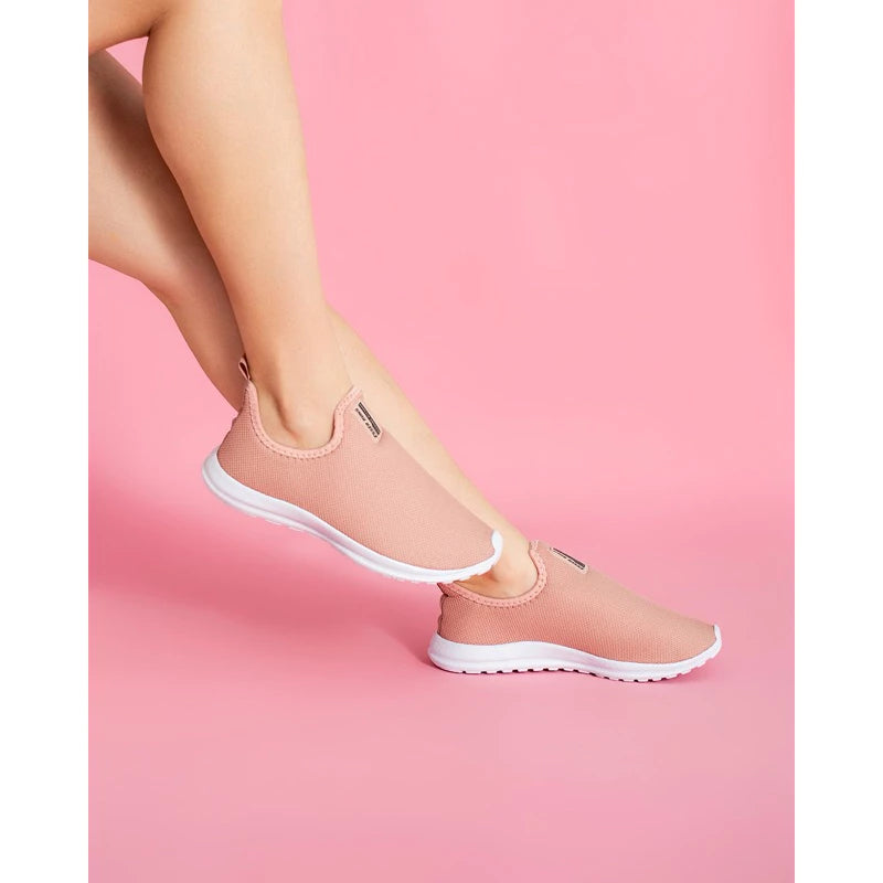 Tênis Ortopédico Feminino FlexFit™ slip-on vista superior ajuste anatômico