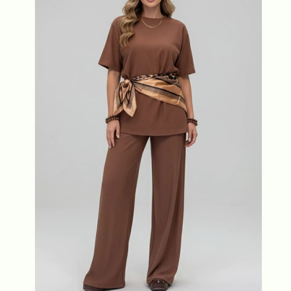 Calça pantalona fluida do Conjunto Elegance™ valoriza silhueta