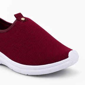 Vista lateral do Tênis Feminino ComfortShine com design elegante